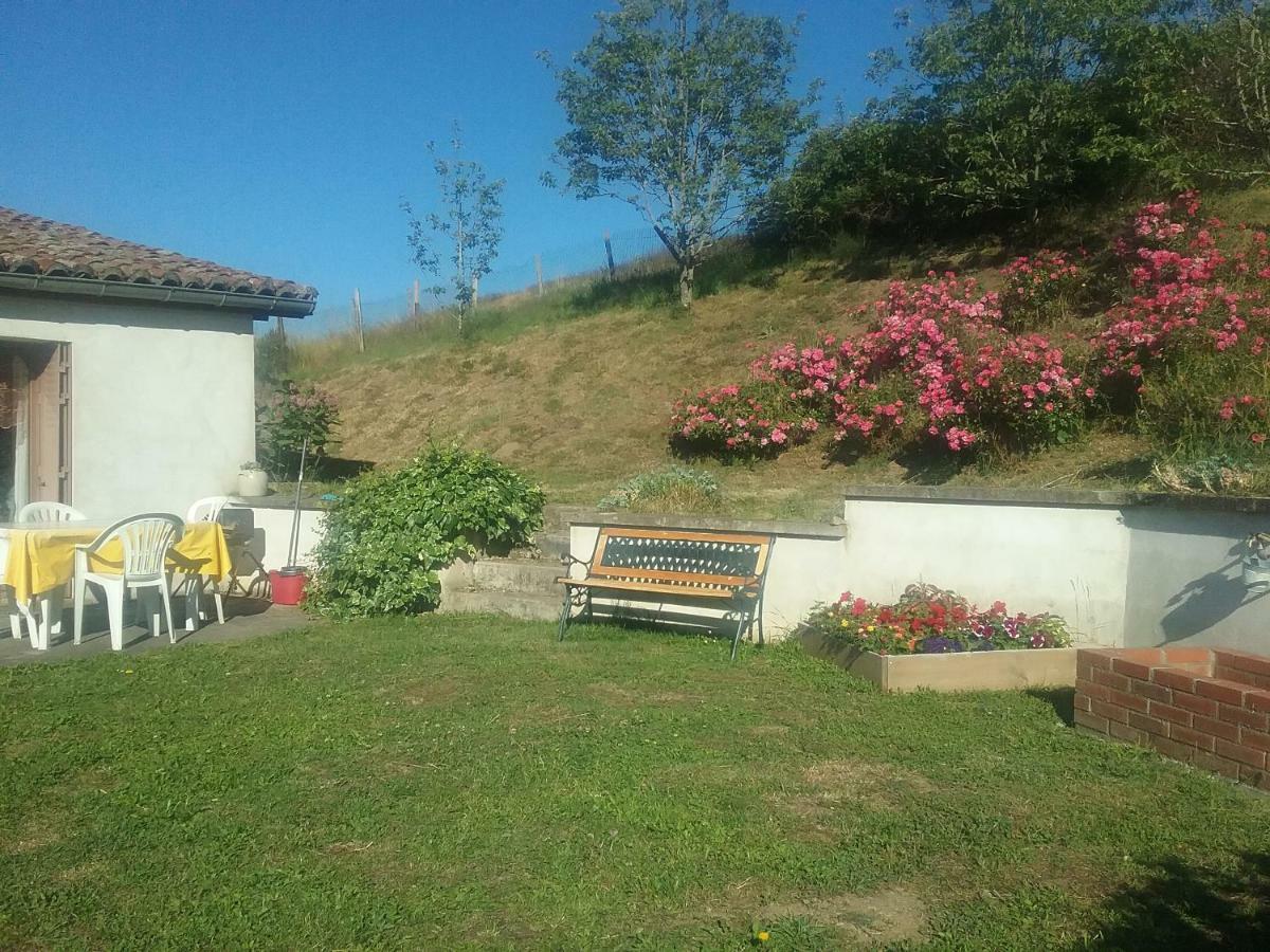 Gite Le Chapis Saint-Chamond Esterno foto